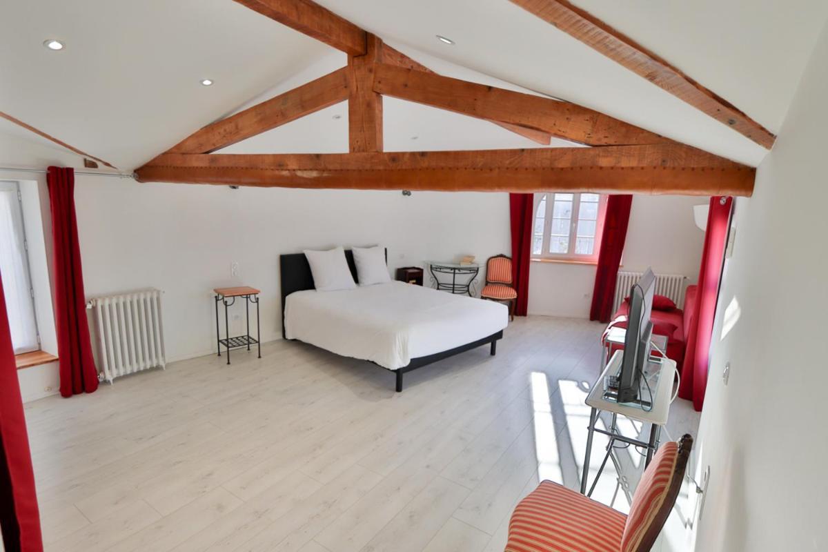 Le Relais Basque Hagetmau Exterior foto